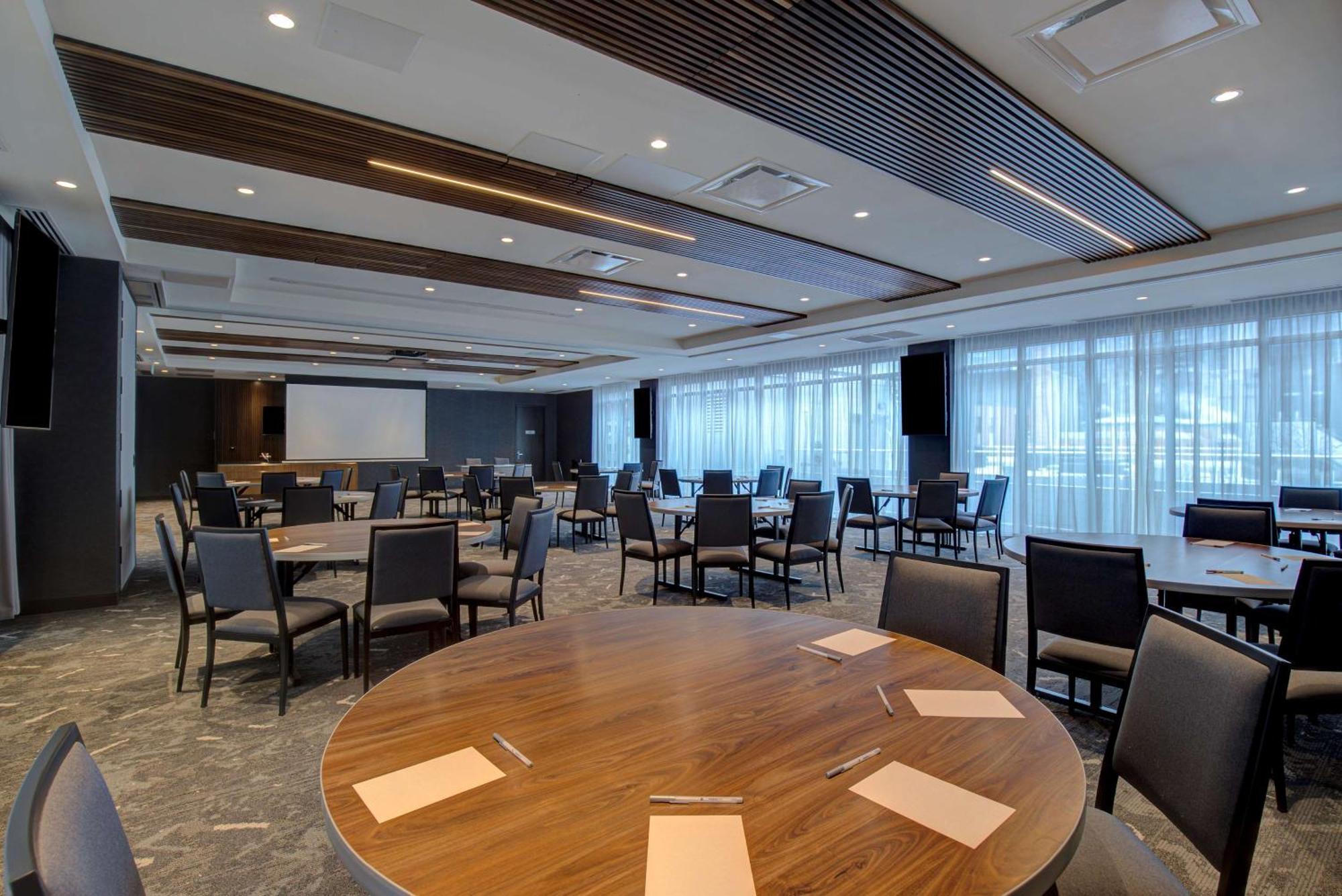 Homewood Suites By Hilton Montreal Downtown Eksteriør bilde
